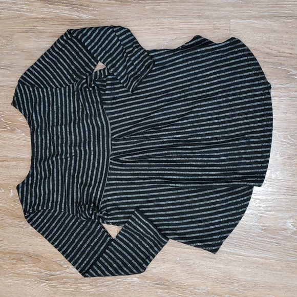 (S) W5 Anthropologie Striped ¾ Sleeve Flowy Top Lightweight Made in the U.S.A - Picture 8 of 9